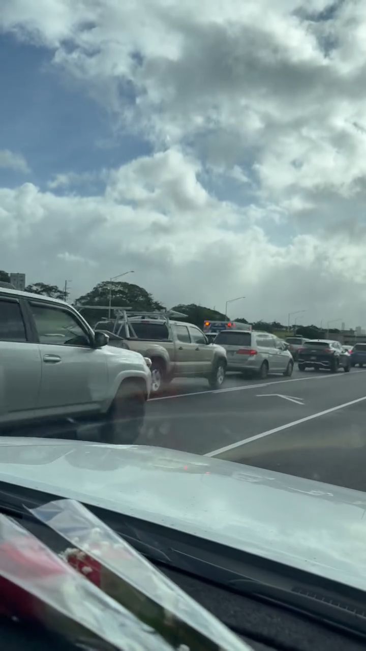 TRAFFIC - Oahu | Stolen Stuff Hawaii