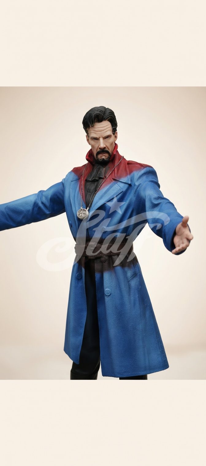 Figura Doctor Strange Poseable