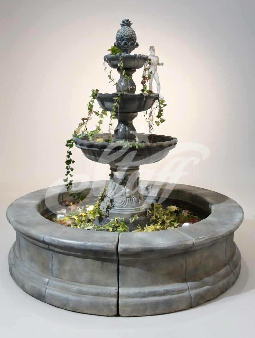 Fuente Decorativa Clásica Escalonada