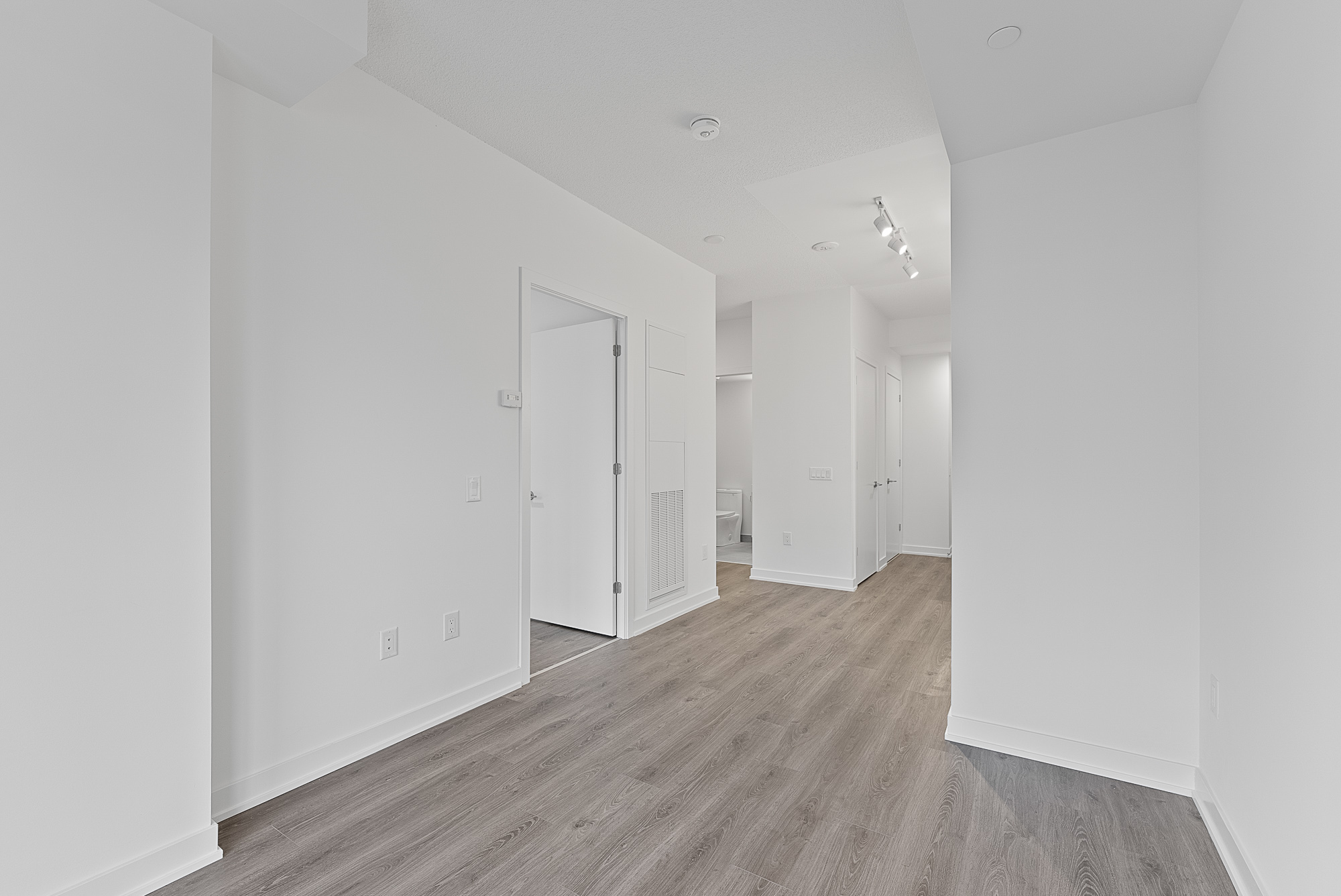 Living Room - Before