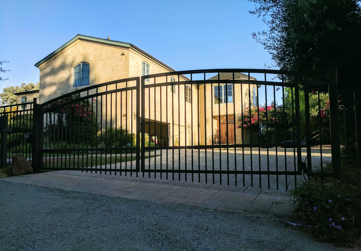 swing driveway gate — guide intro