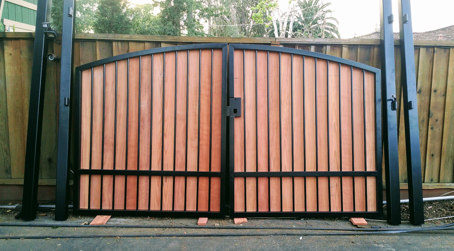 driveway gate in Boston — installer tips