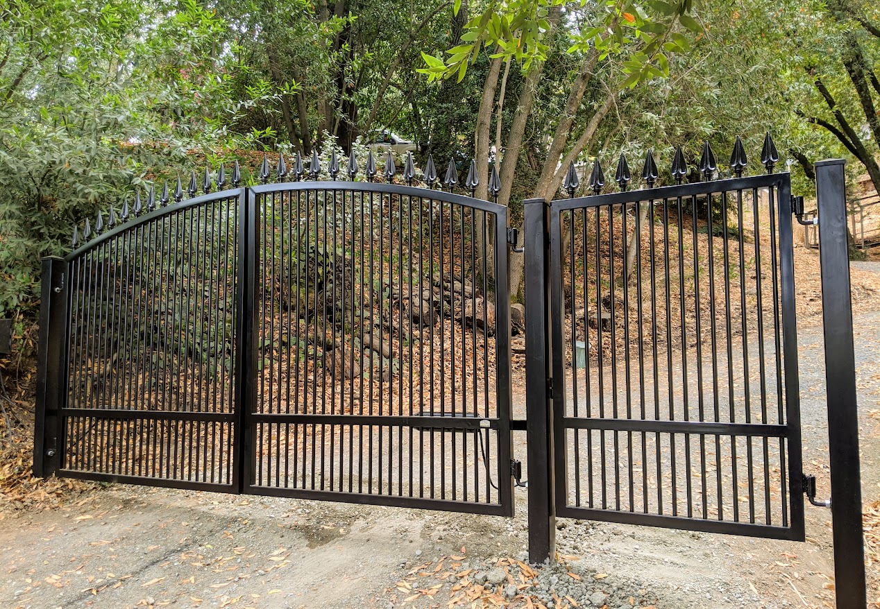 driveway gate in Chicago — guide intro