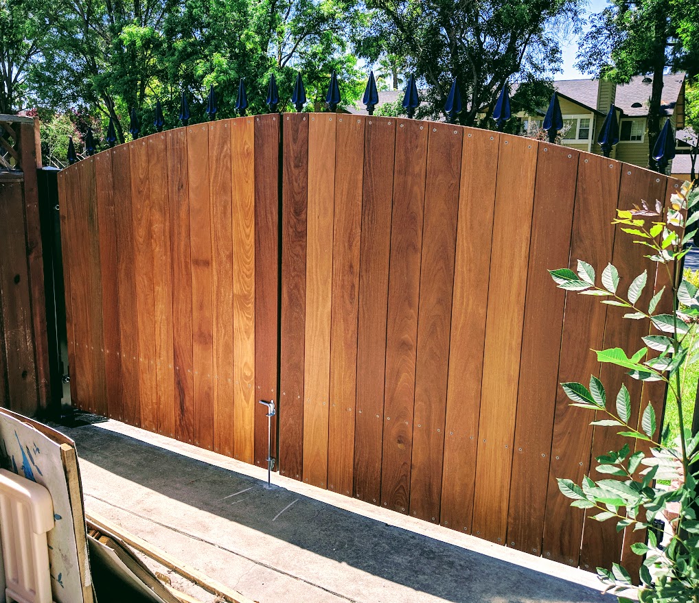 wrought iron driveway gate — guide intro