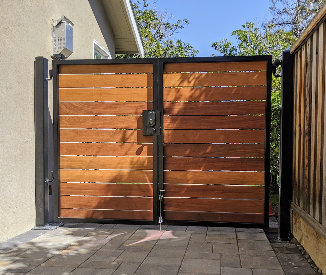 driveway gate in Sacramento — installer tips