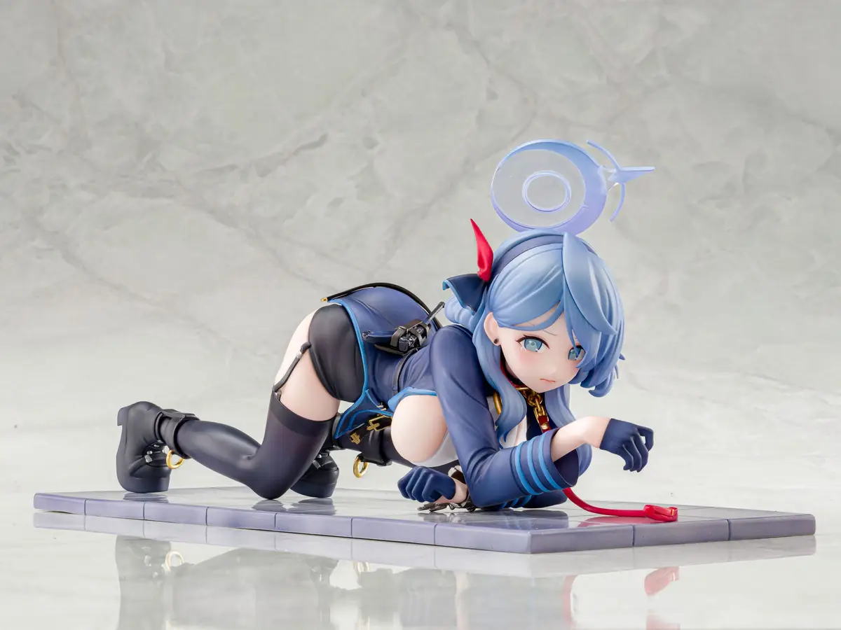 Blue Archive - Figura a Escala - Ako Amau (Memorial Lobby Ver.) - Imagen 1