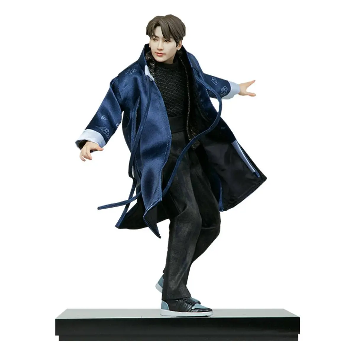 BTS - Deluxe Statue - Jung Kook - Imagen 1