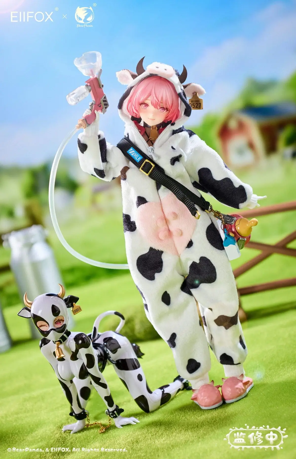 BearPanda - Figura de Accion a Escala - Cow Momo - Imagen 1