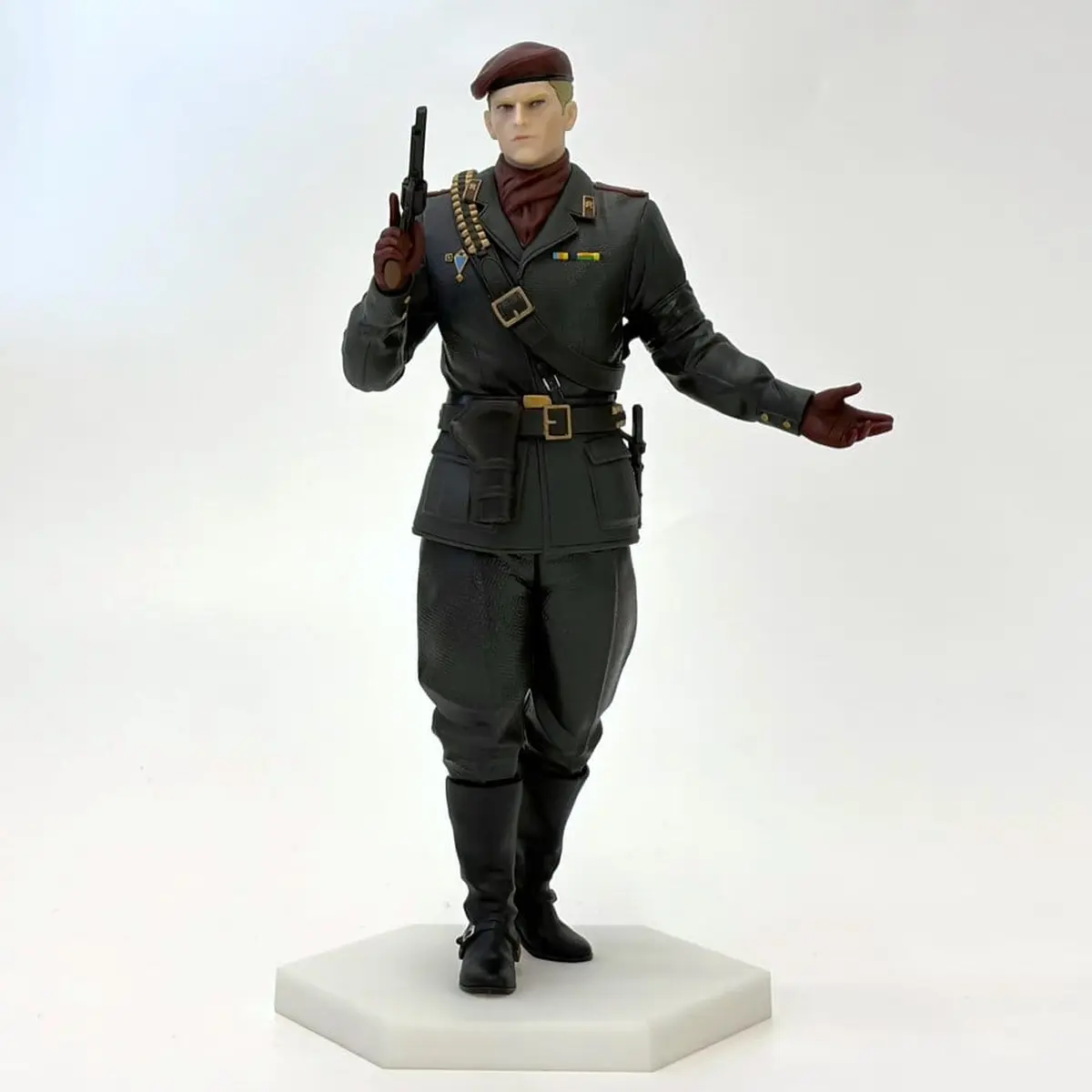 Metal Gear Solid - KONAMI PRIZE COLLECTION - Revolver Ocelot - Imagen 1