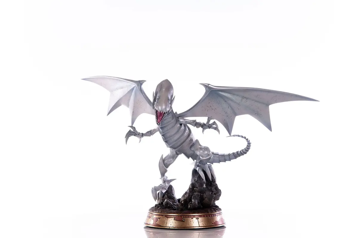 Yu-Gi-Oh! - Non-Figura a Escala - Blue-Eyes White Dragon (White Edition) - Imagen 1