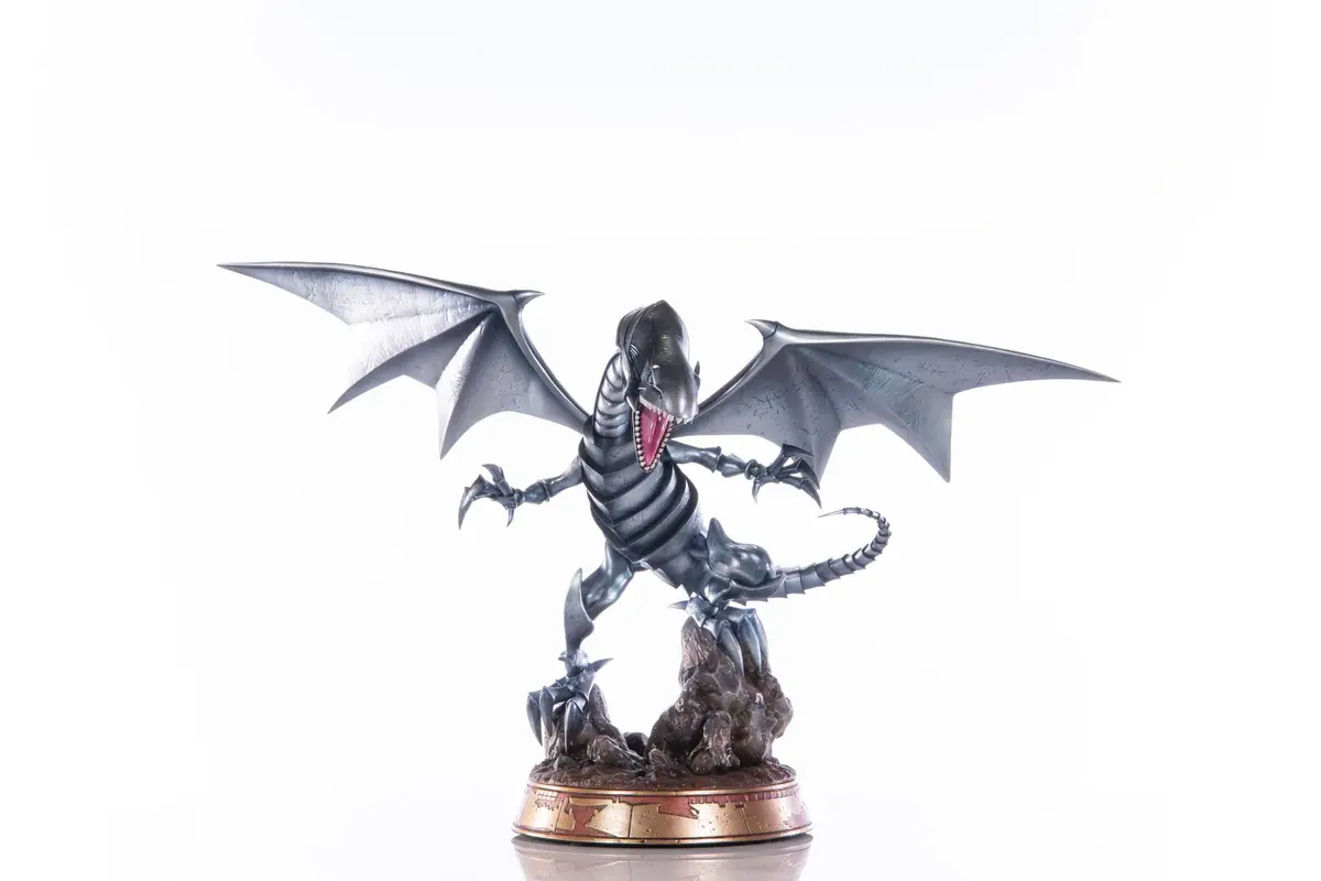 Yu-Gi-Oh! - Non-Figura a Escala - Blue-Eyes White Dragon (Silver Edition) - Imagen 1