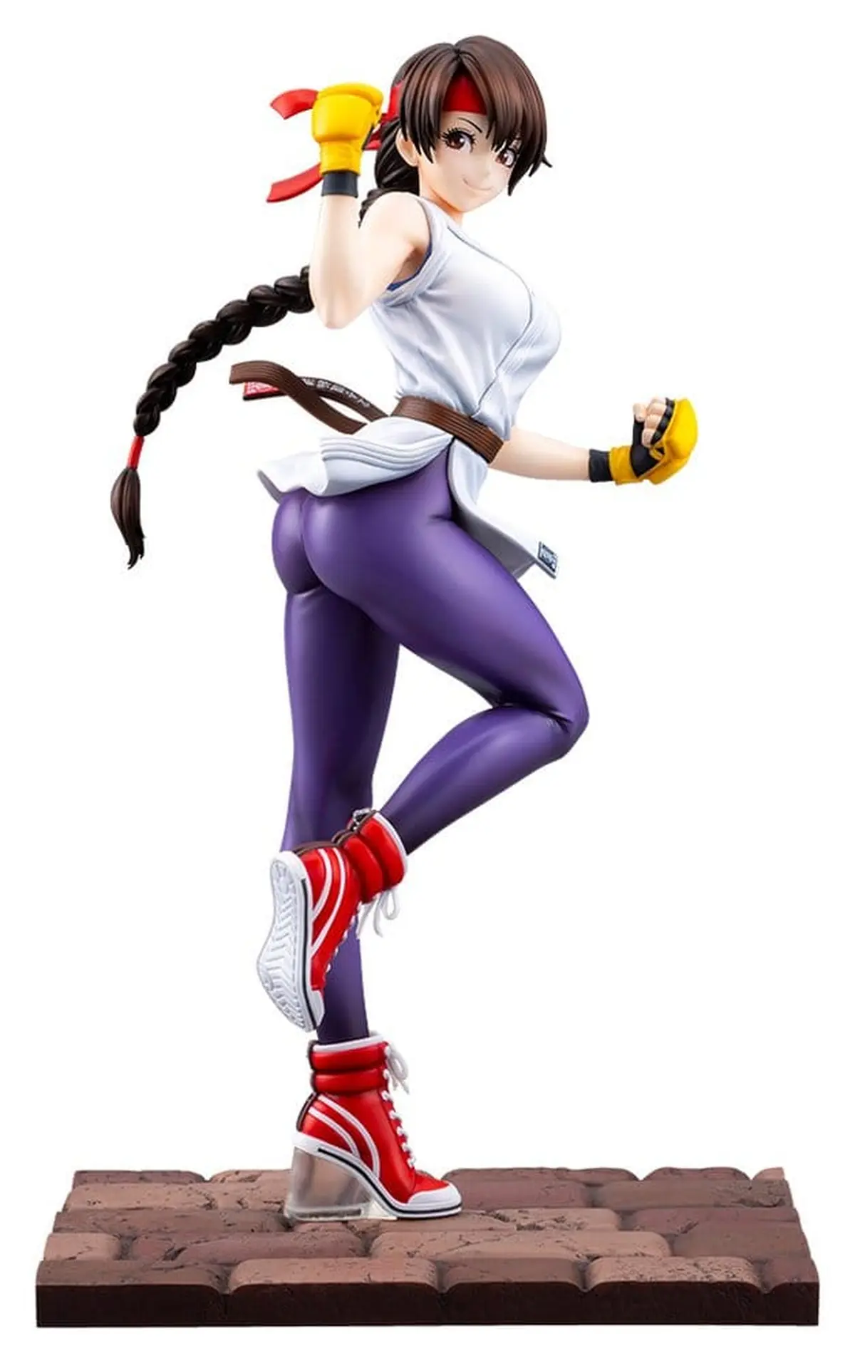 The King of Fighters - Figura a Escala - Yuri Sakazaki - Imagen 1