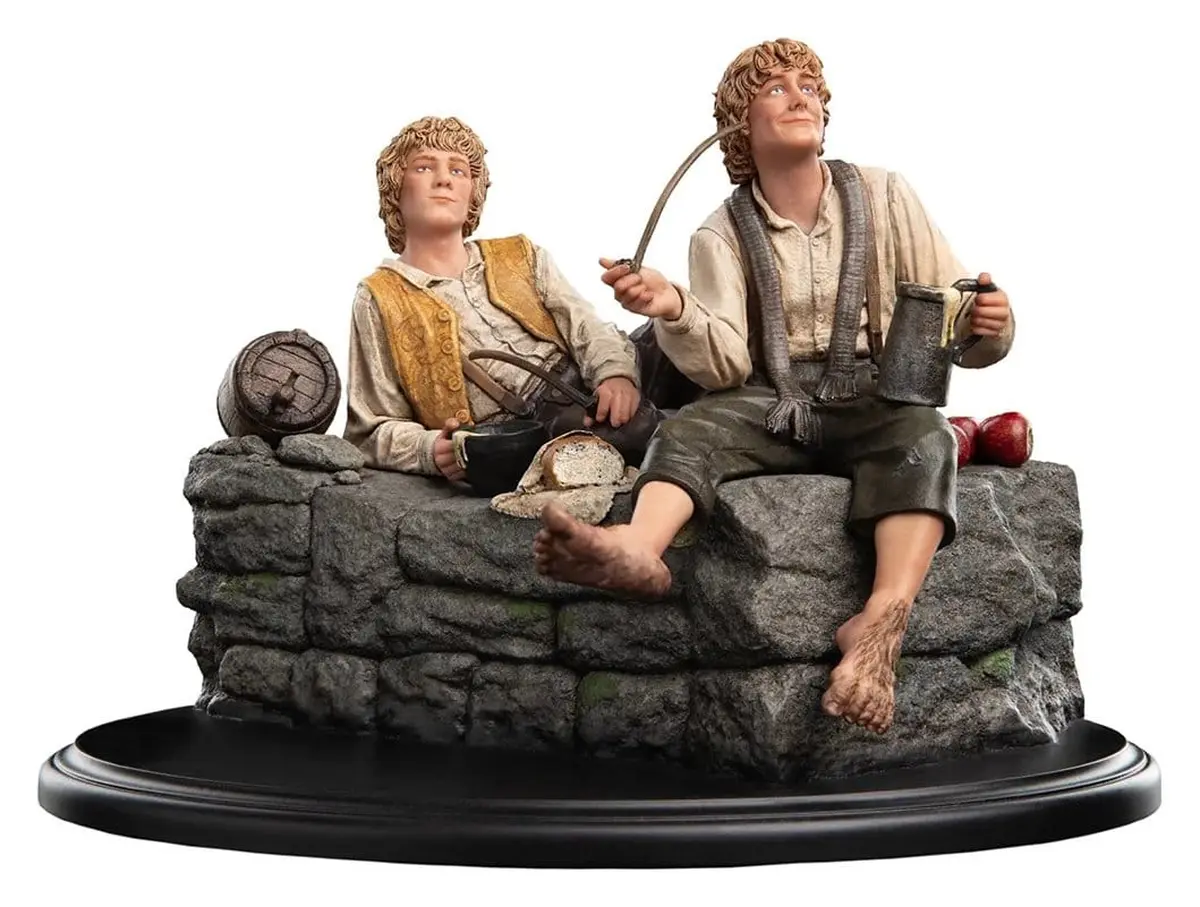 El senor de los anillos - Miniature Statue - Meriadoc "Merry" Brandybock & Peregrin "Pippin" Tuk - Imagen 1