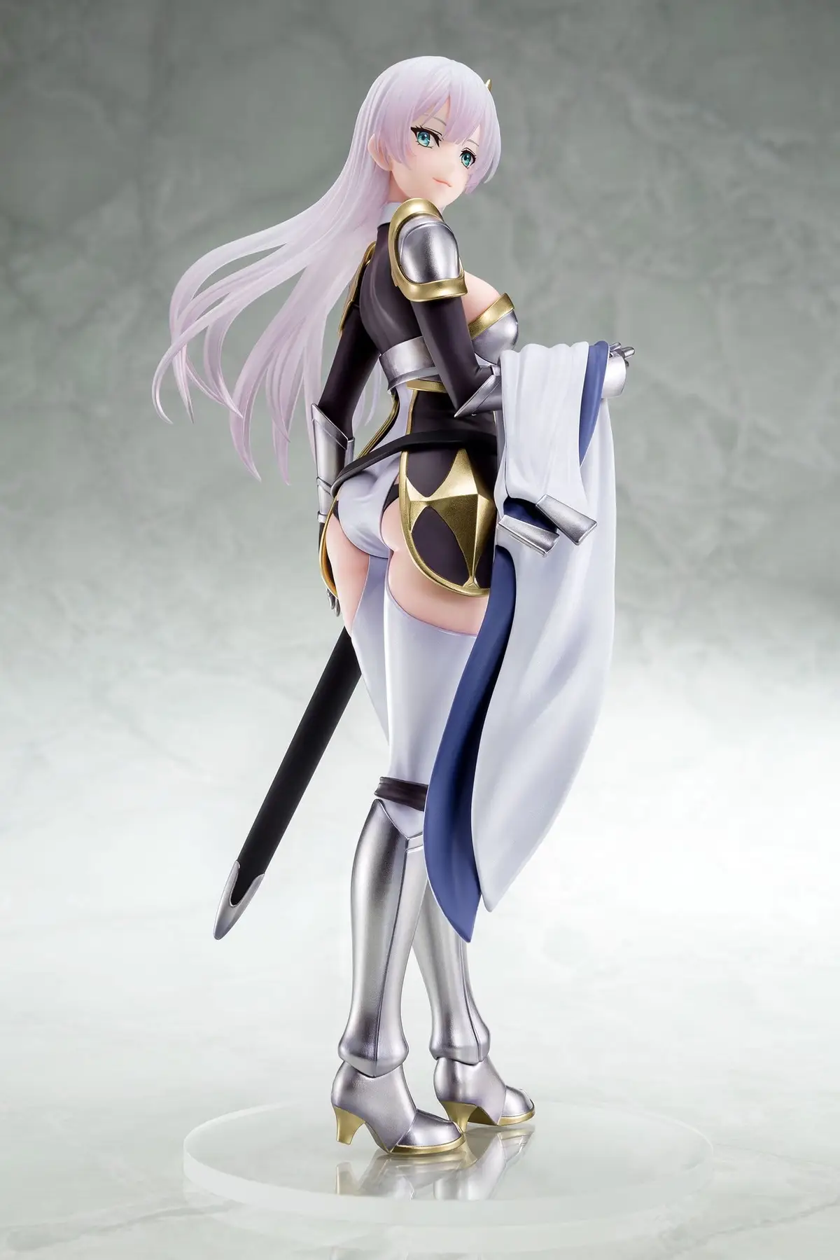 From Old Country Bumpkin to Master Swordsman - Figura a Escala - Allucia Citrus - Imagen 1