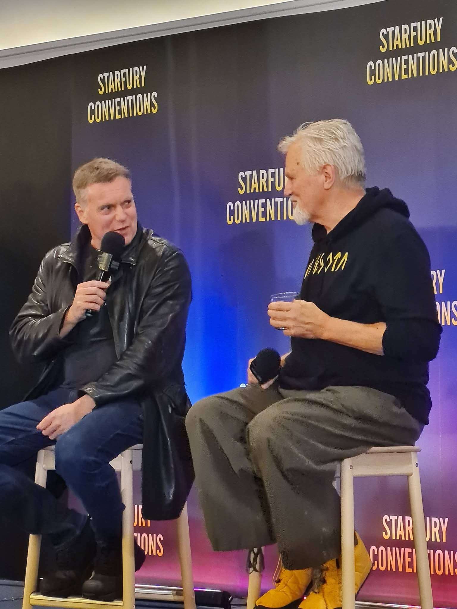 Micheal Shanks et Richard Dean Anderson à la convention
