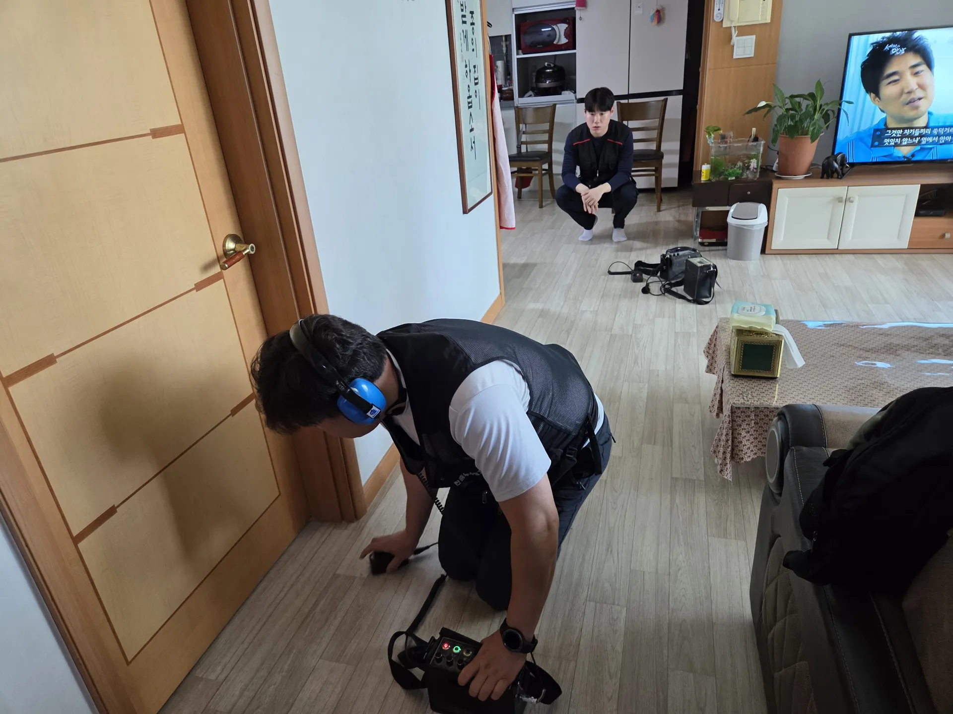 부산 연제구 연산동 청음 탐지기로 정확한 누수 위치 설치 찾기