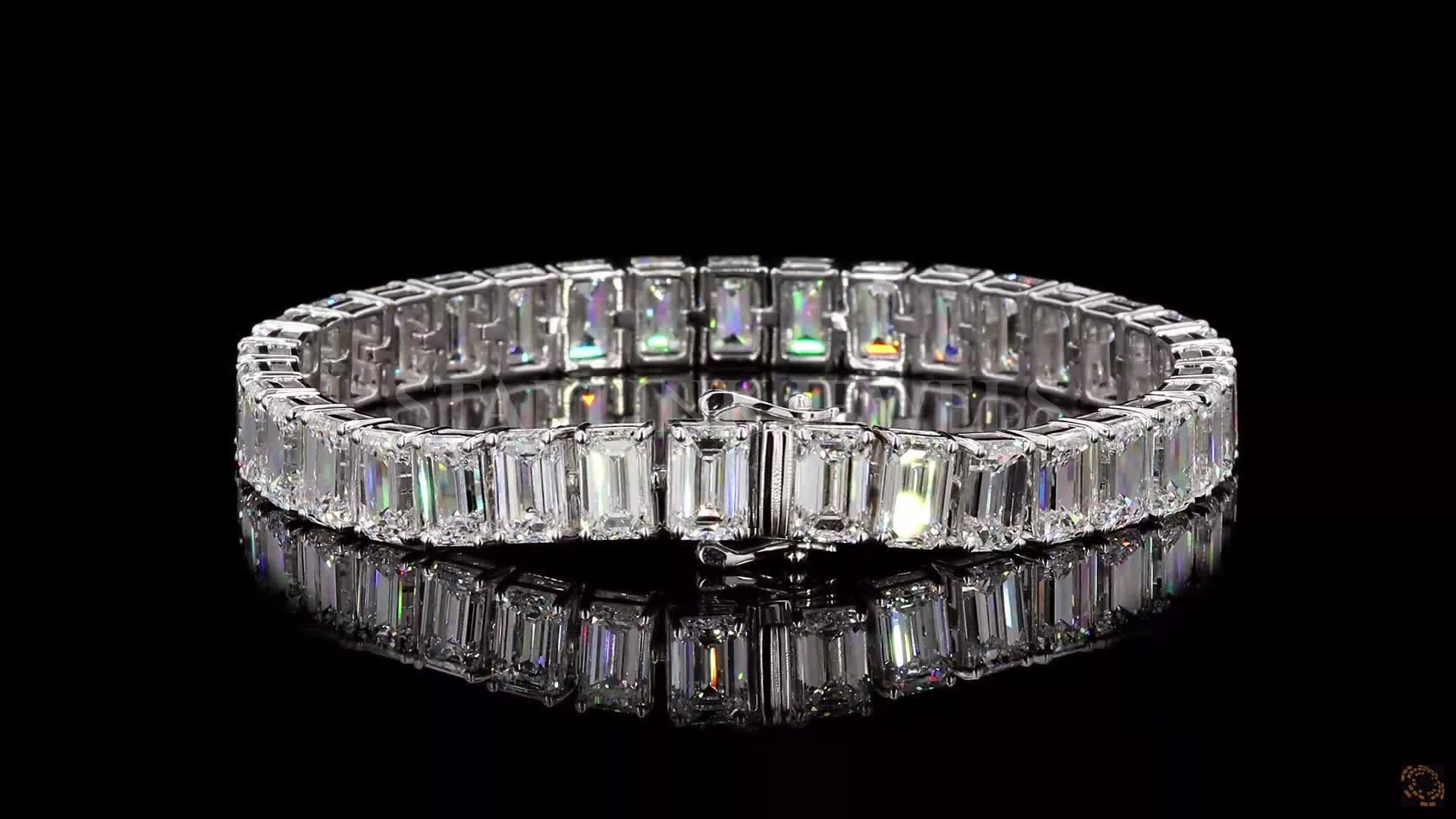 Prestige Emerald-Cut Diamond Tennis Bracelet – view 4