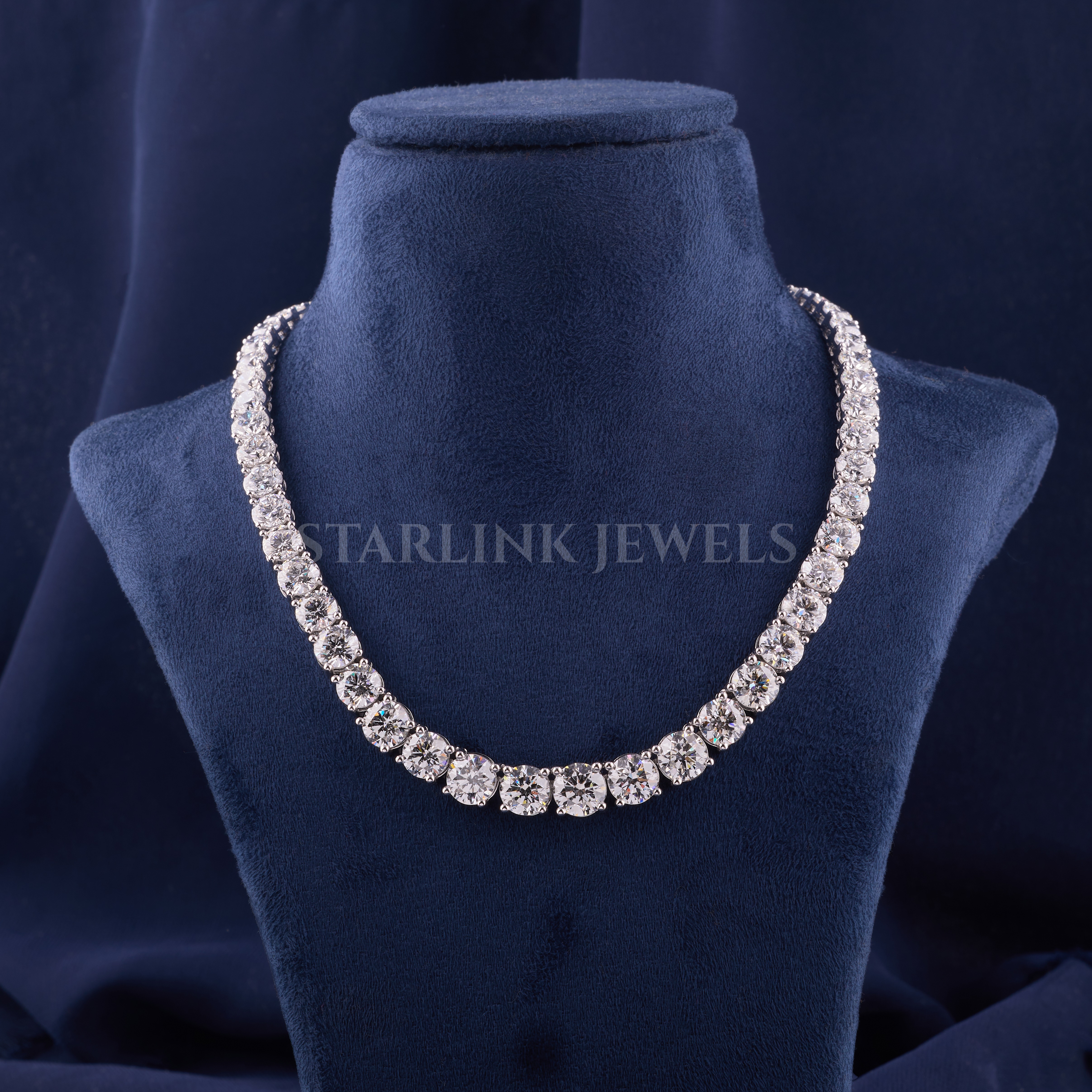 Graduated Diamond Tennis Necklace