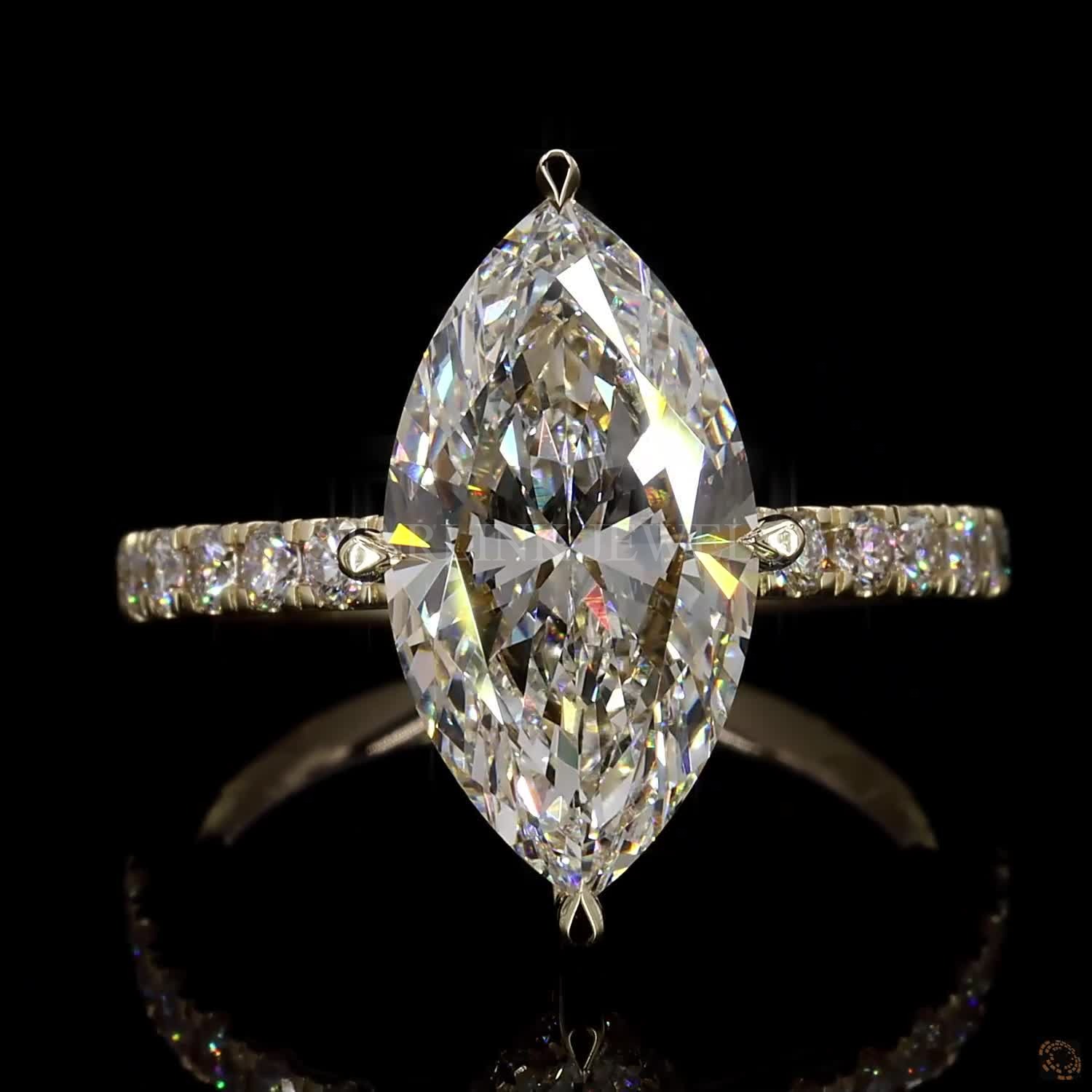 Elegant Marquise Solitaire Diamond Ring – view 3