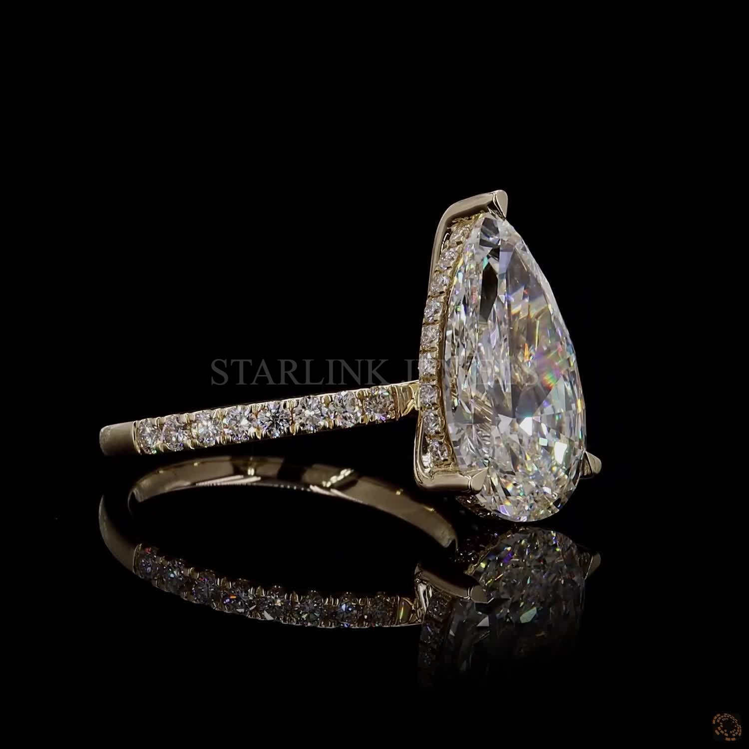 PEAR Solitaire Diamond Ring – view 4