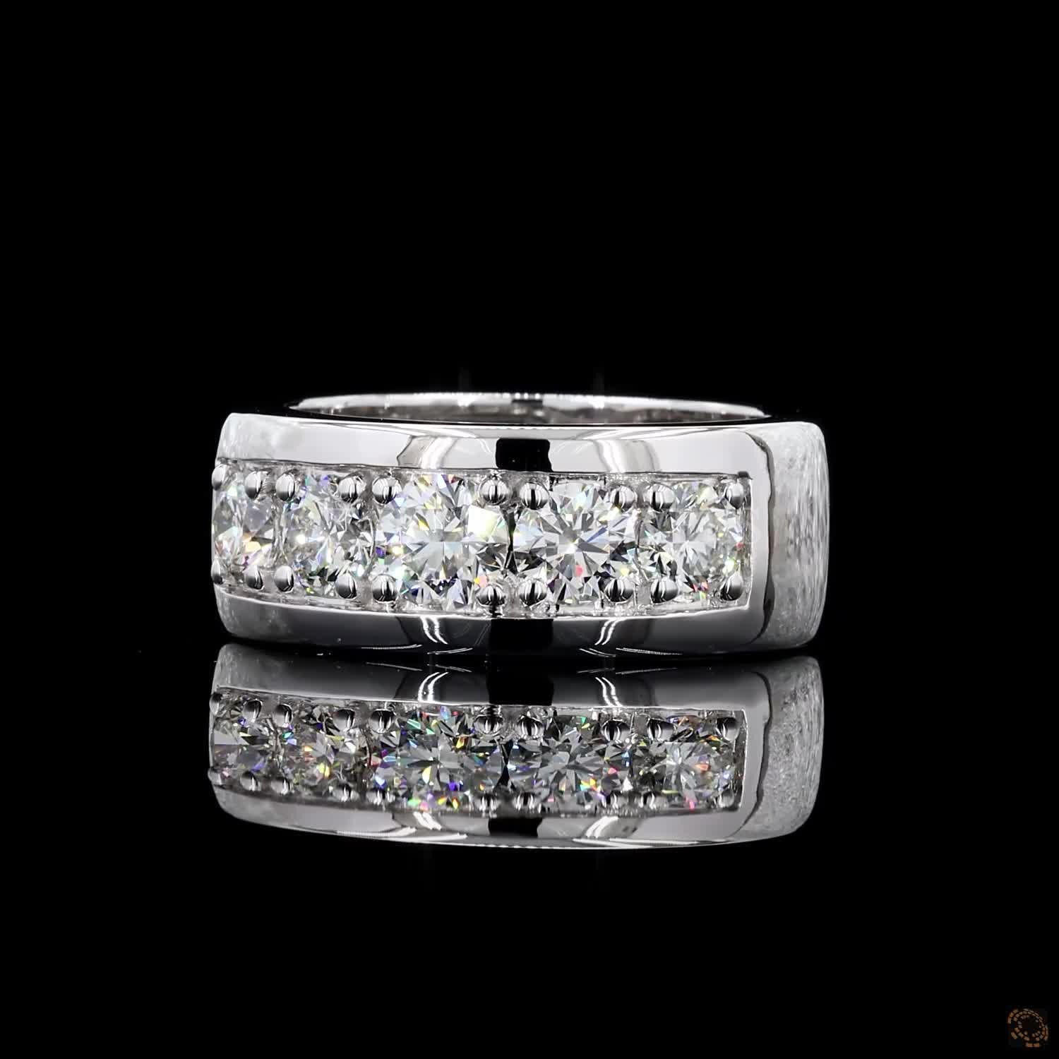Round Diamond Band – view 3