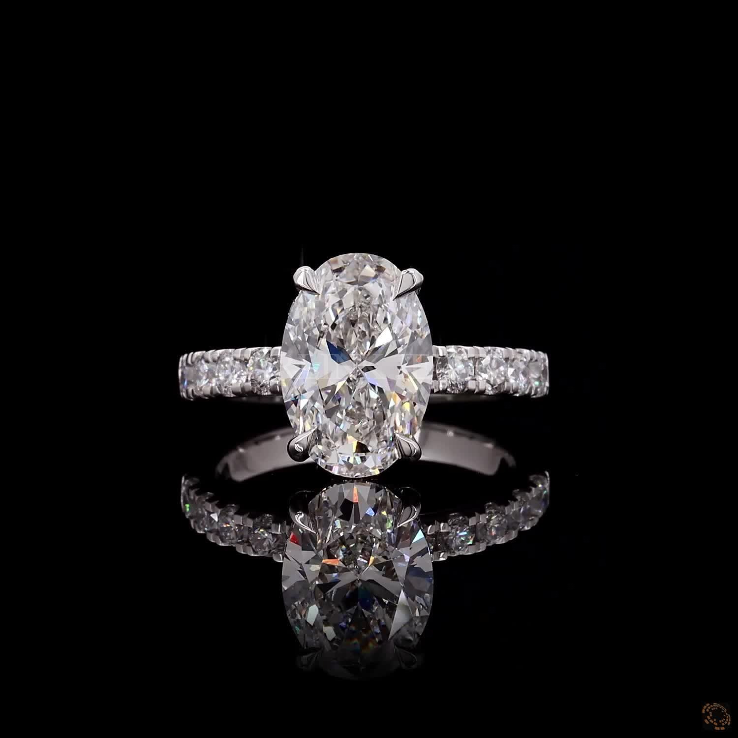 Oval Diamond Solitaire Ring – view 3