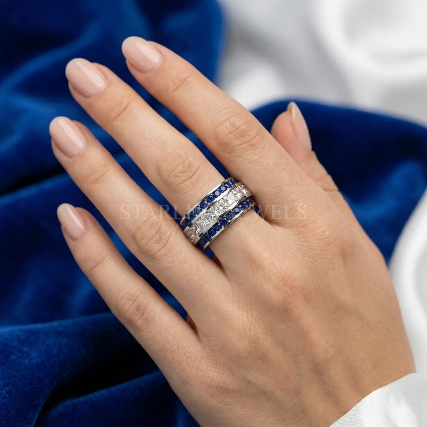 Royal Horizon Blue Sapphire & Princess Diamond Band – view 2