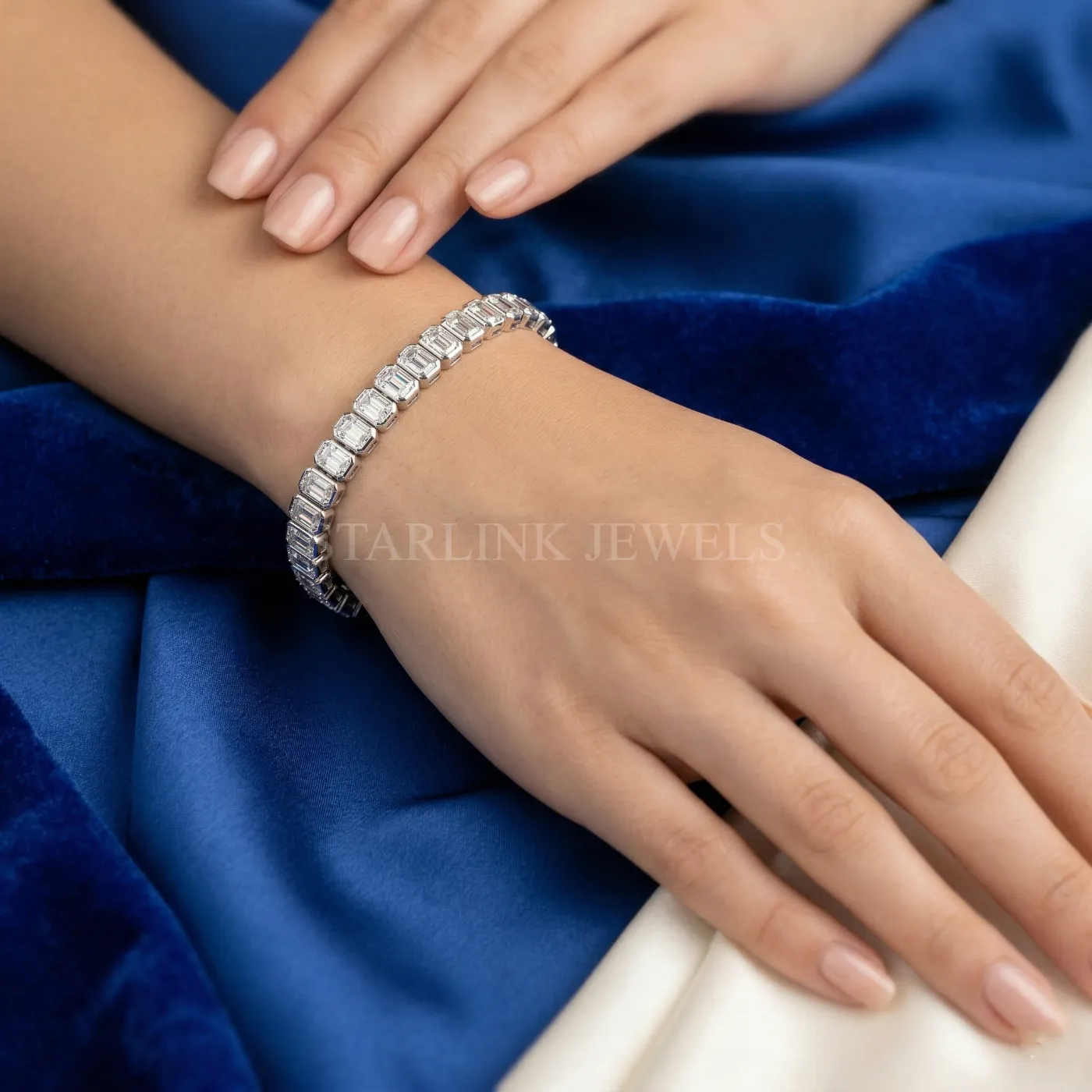 Emerald Cut Diamond Tennis Bracelet – view 2