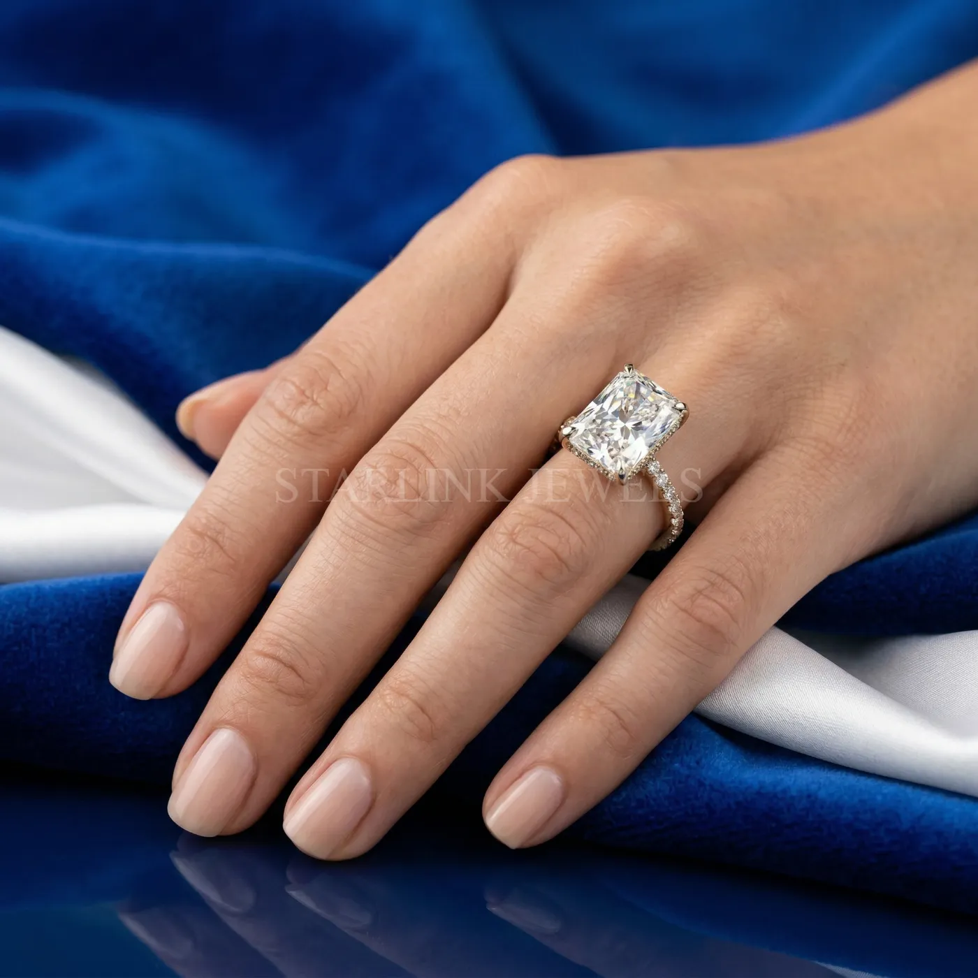 Radiant Solitaire Diamond Ring – view 2