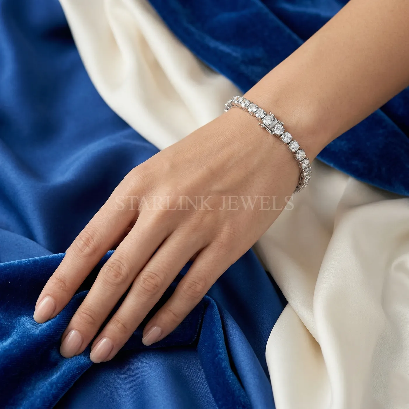 Classic Brilliance Round Diamond Tennis Bracelet – view 2