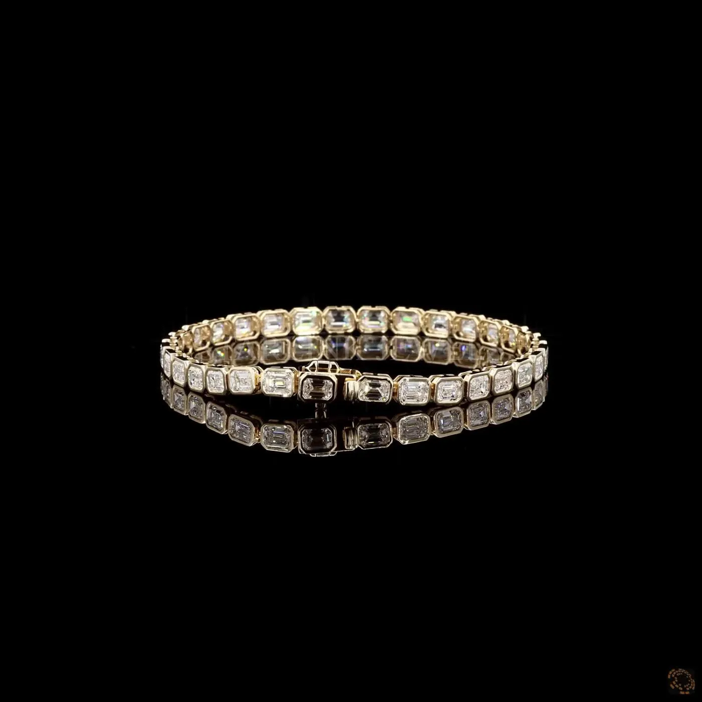 Emerald-Cut Diamond Tennis Bracelet (Bezel Setting | 6.60 CT, 6.5") – view 4