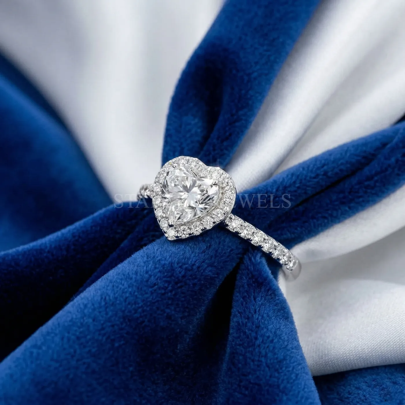 Romantic Heart Halo 1.00 Ct Lab-Grown Diamond Ring