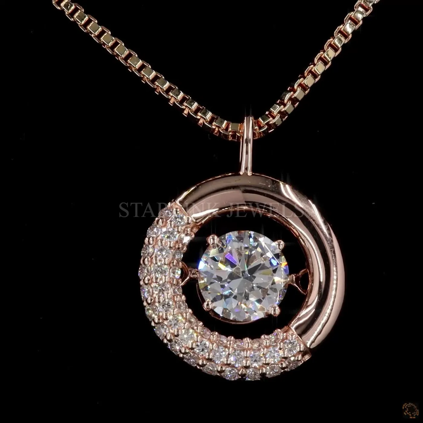 Round Diamond Halo Circle Pendant – view 3