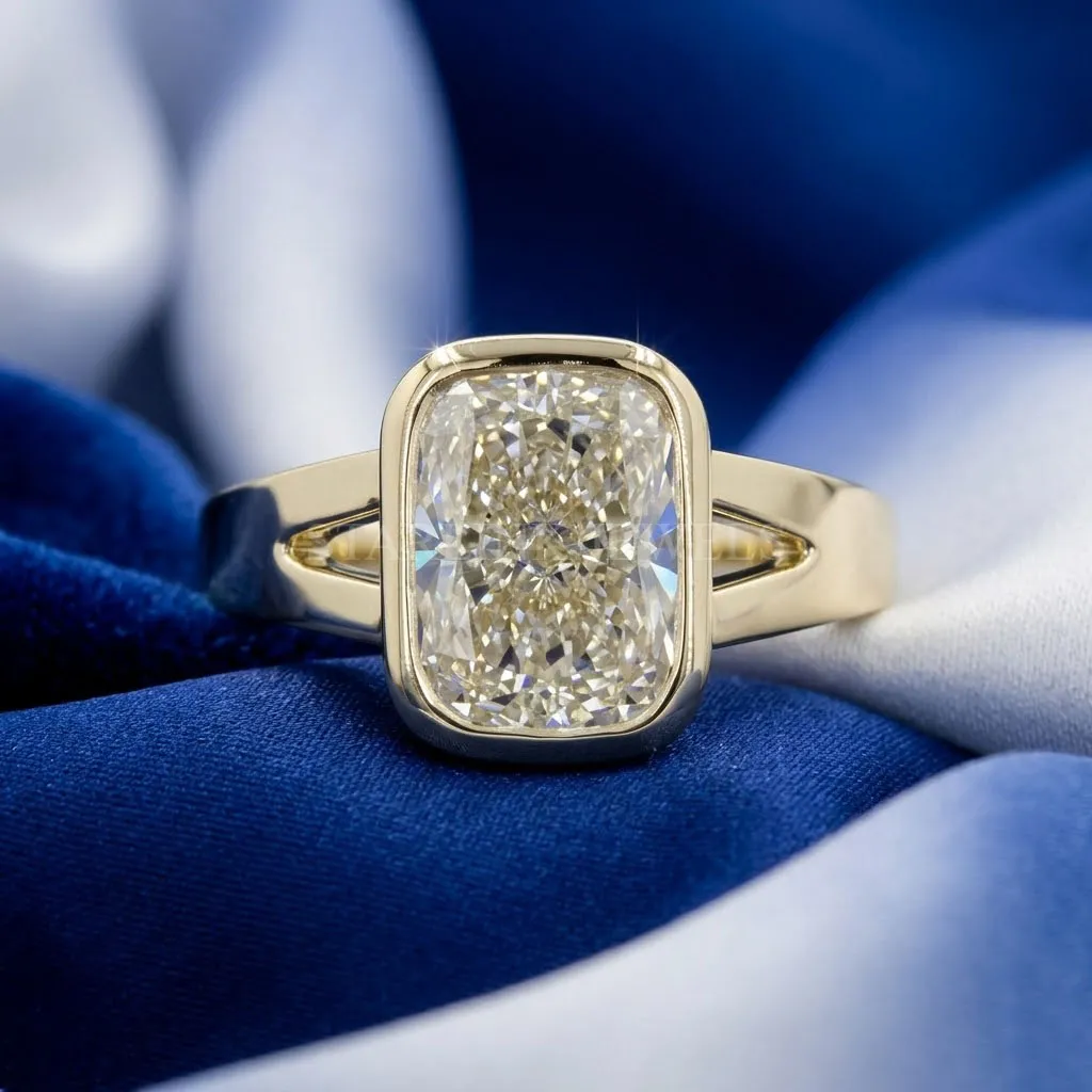 Cushion Cut Diamond Bezel Ring