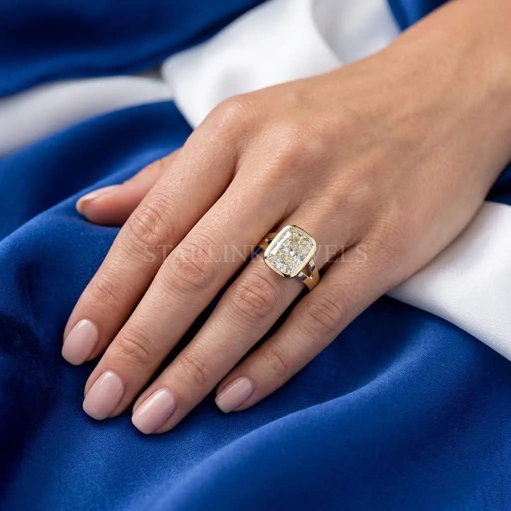 Cushion Cut Diamond Bezel Ring – view 2