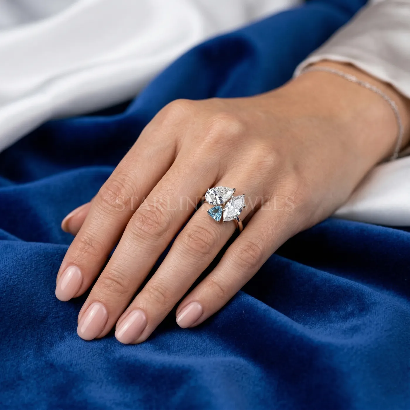 Multi-Shape Cluster Diamond & Aquamarine Ring – view 2