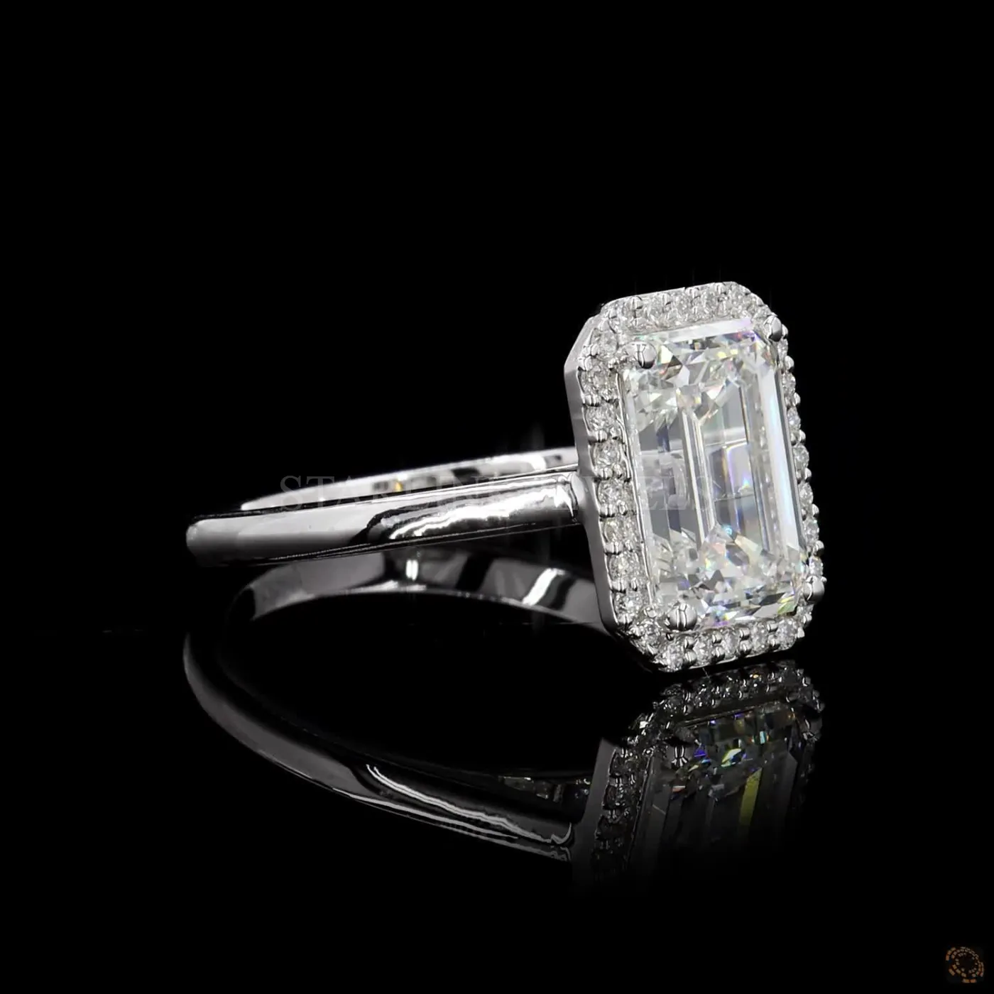 Emerald Cut Halo Diamond Ring – view 4