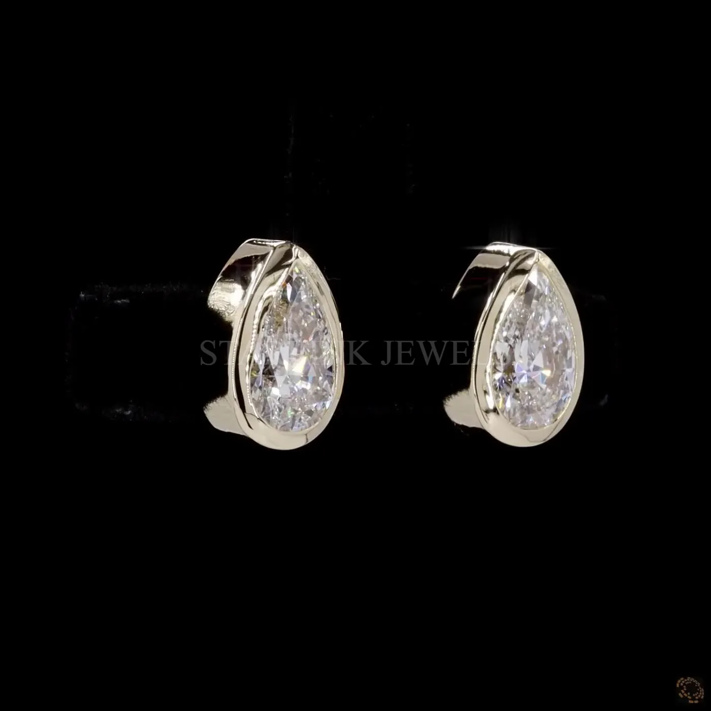2 Ct Pear Diamond Stud Earrings – view 4