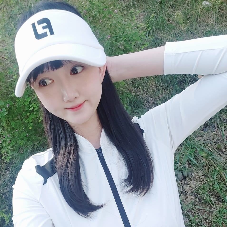 전촉촉 프로필