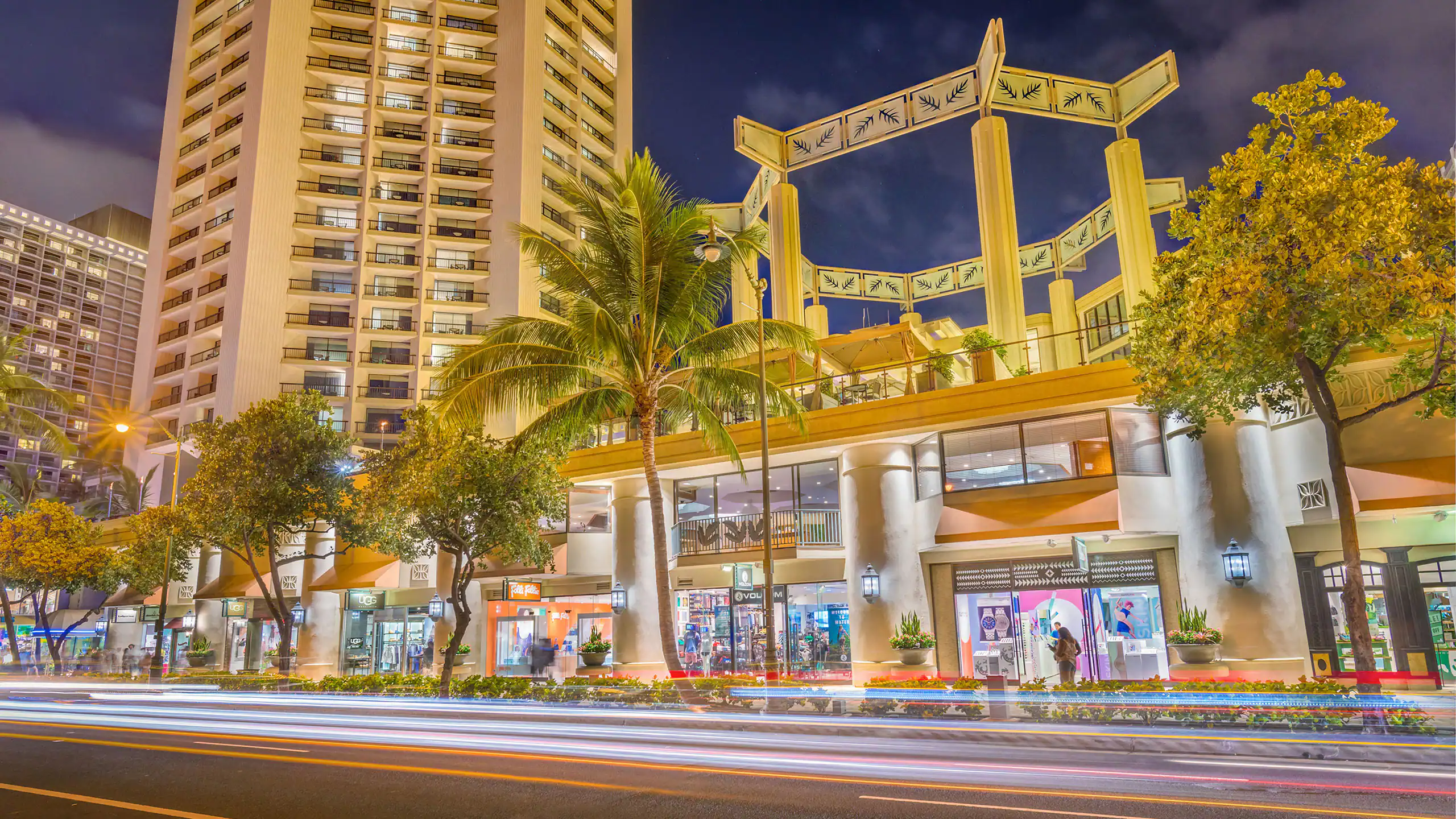 Hyatt Regency Waikiki exterior