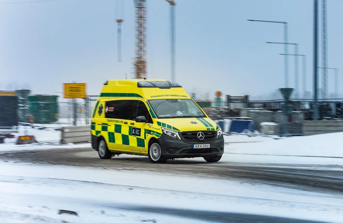Mercedes delivers first electric ambulance to Sweden