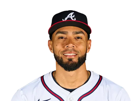 Robert Suarez