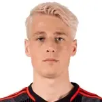 Lukas MacNaughton