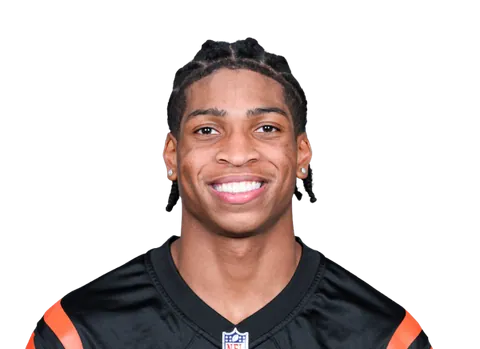 Tacario Davis