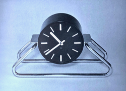 Clock designed by Erich Dieckmann (furniture designer) (1931)