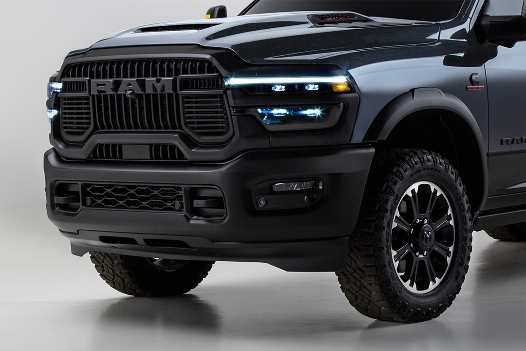 Vue avant de près du RAM Heavy Duty 2025 