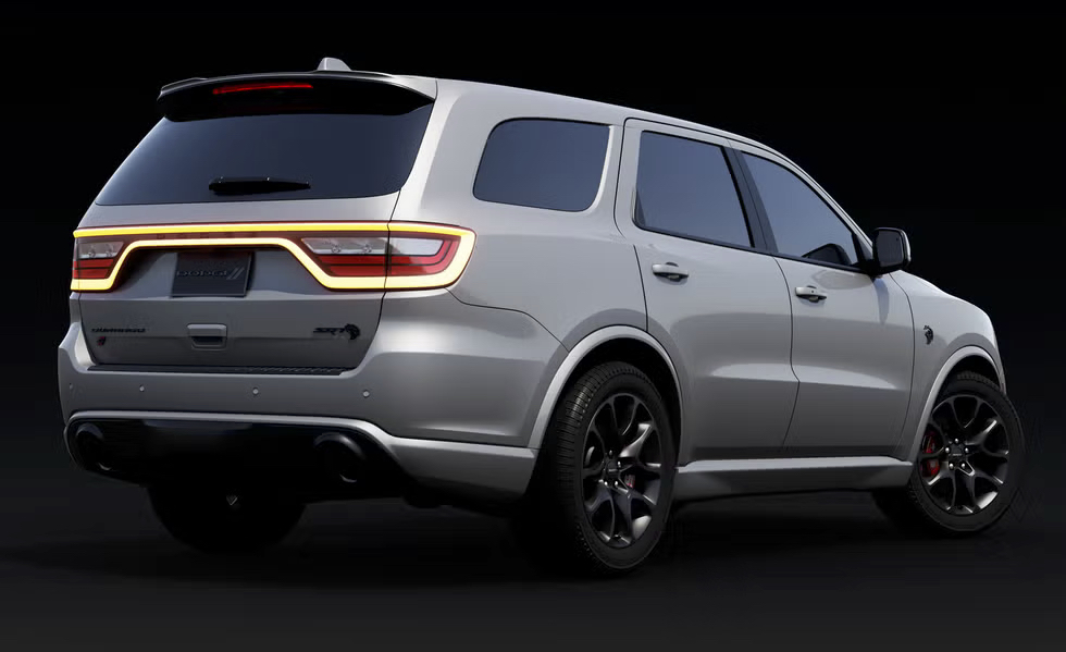 Vue 3/4 arrière du Dodge Durango 2024.