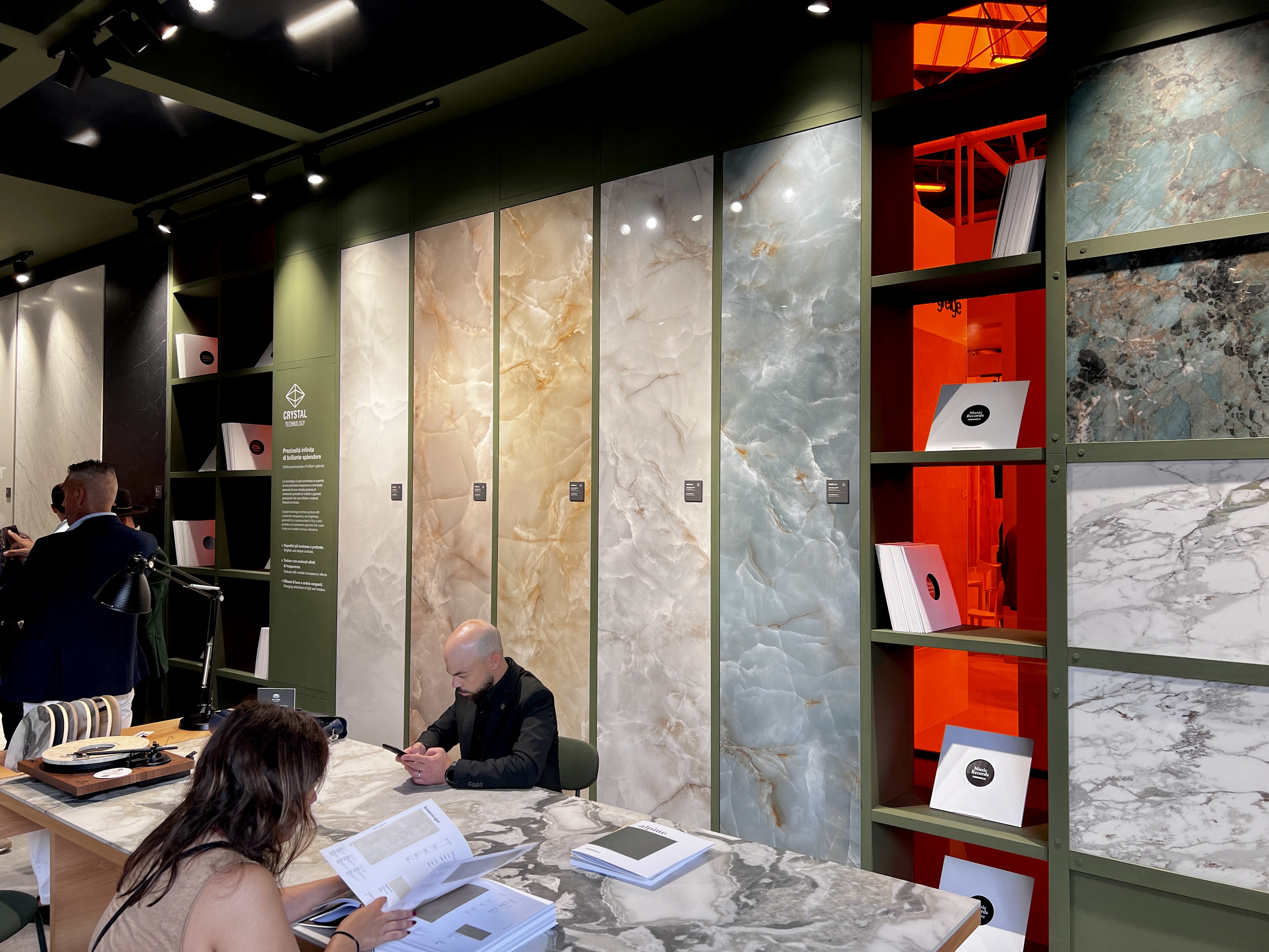 hội chợ onyx xuyên sáng