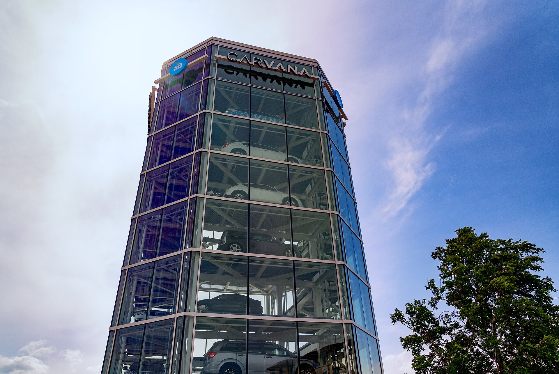 Carvana glass vehicle vending machine building in Dallas