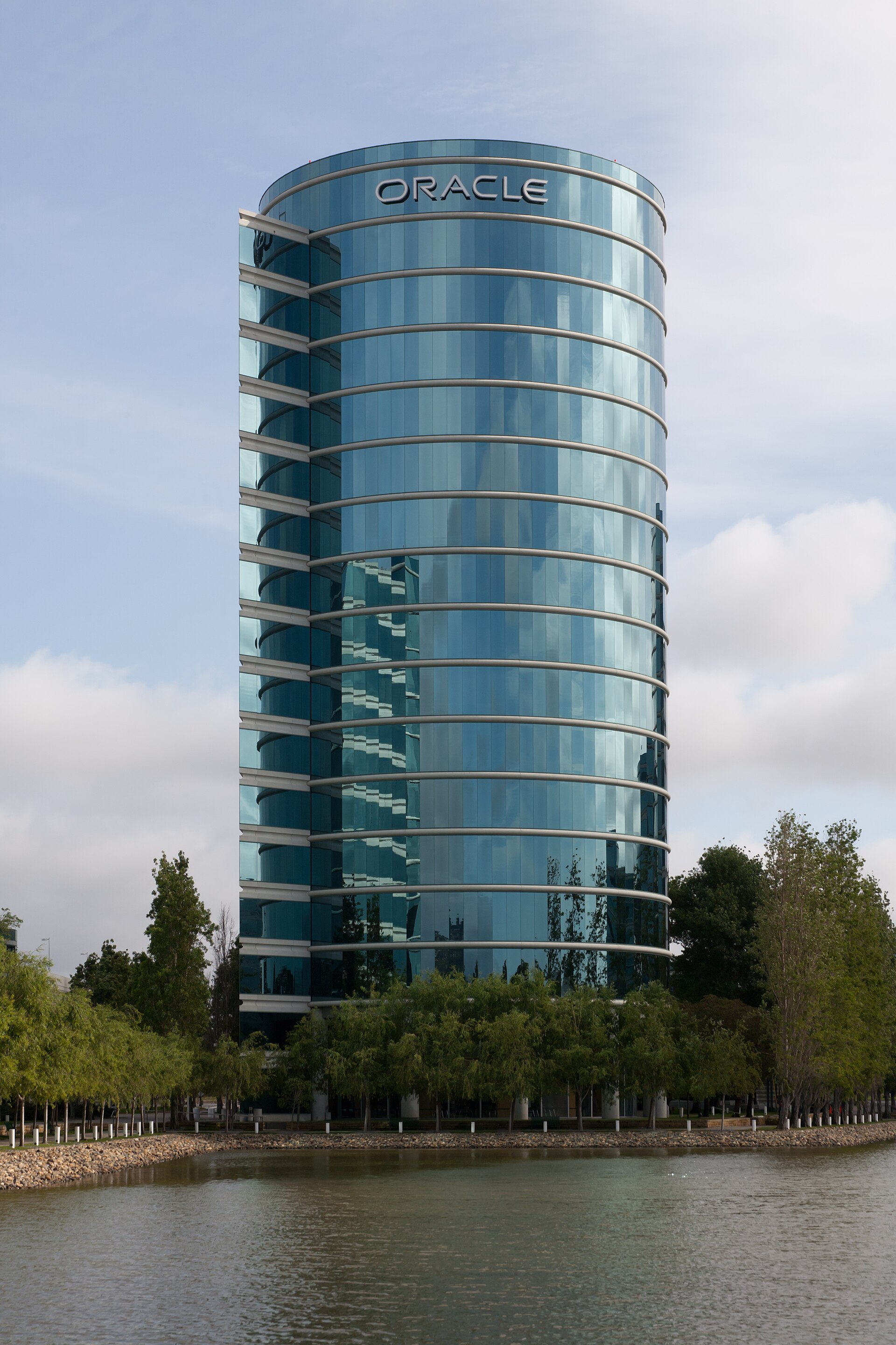 Oracle office building beside the water at its Redwood Shores campus.
